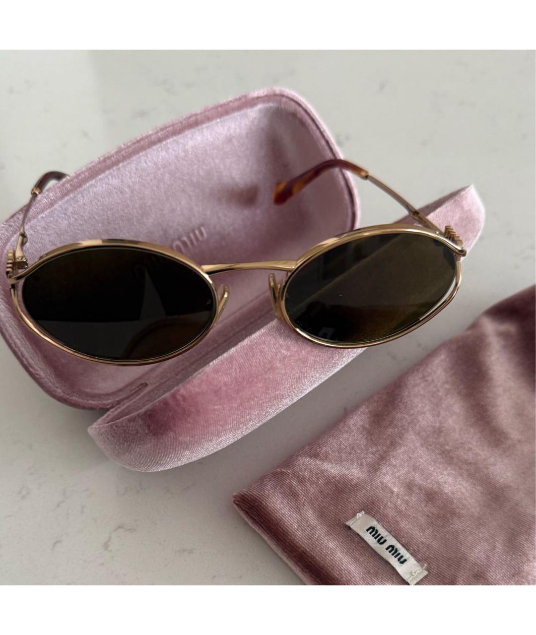 MIU MIU Золотые металлические солнцезащитные очки, фото 4