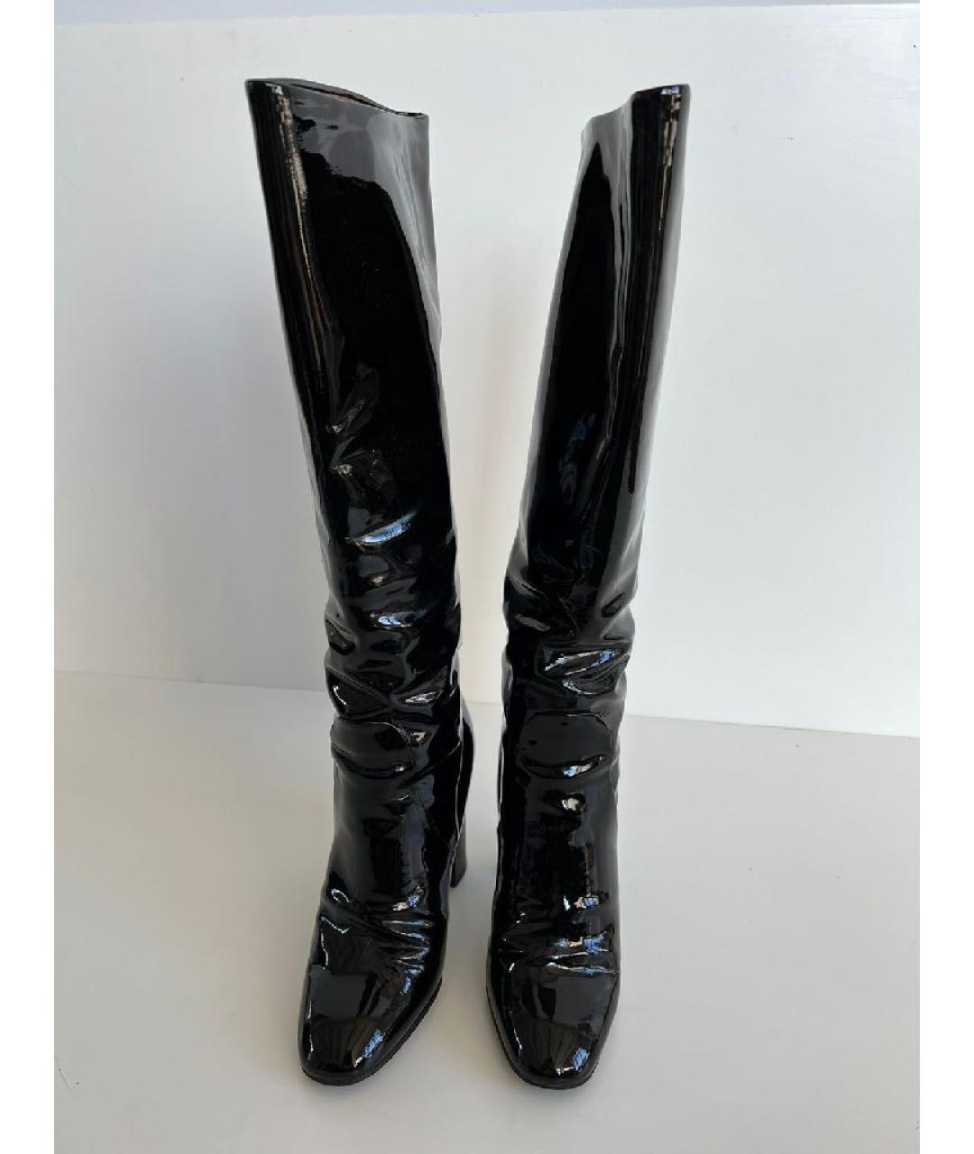 BOTTEGA VENETA Черные сапоги из лакированной кожи, фото 2
