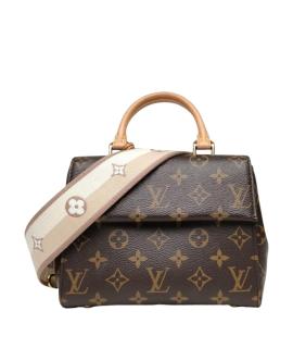 LOUIS VUITTON Сумка через плечо