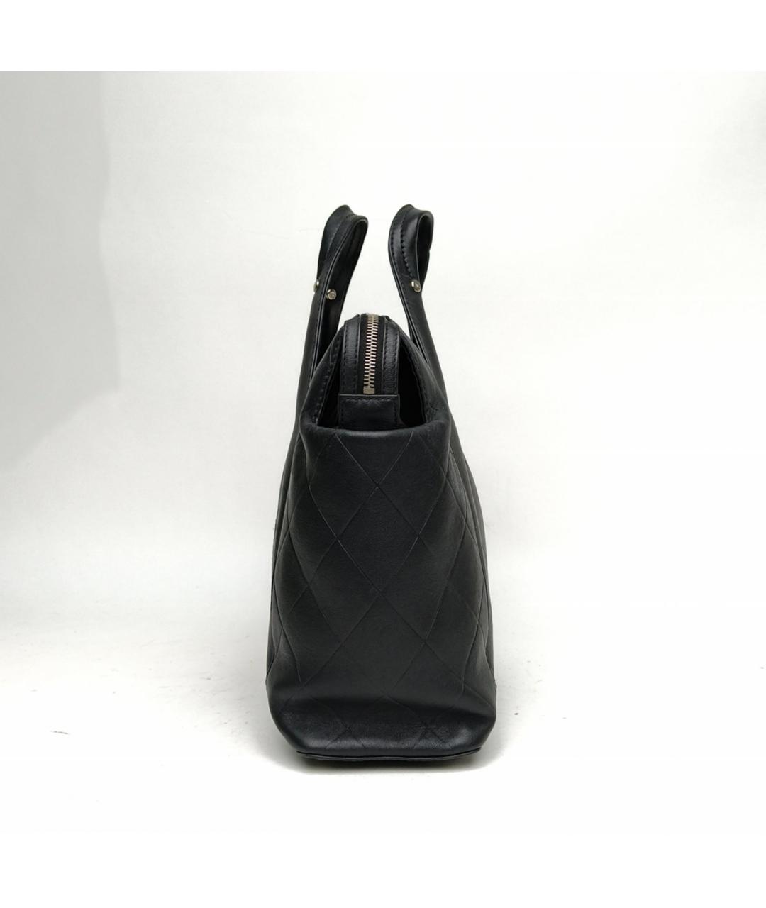 CHANEL Черная кожаная сумка через плечо, фото 3