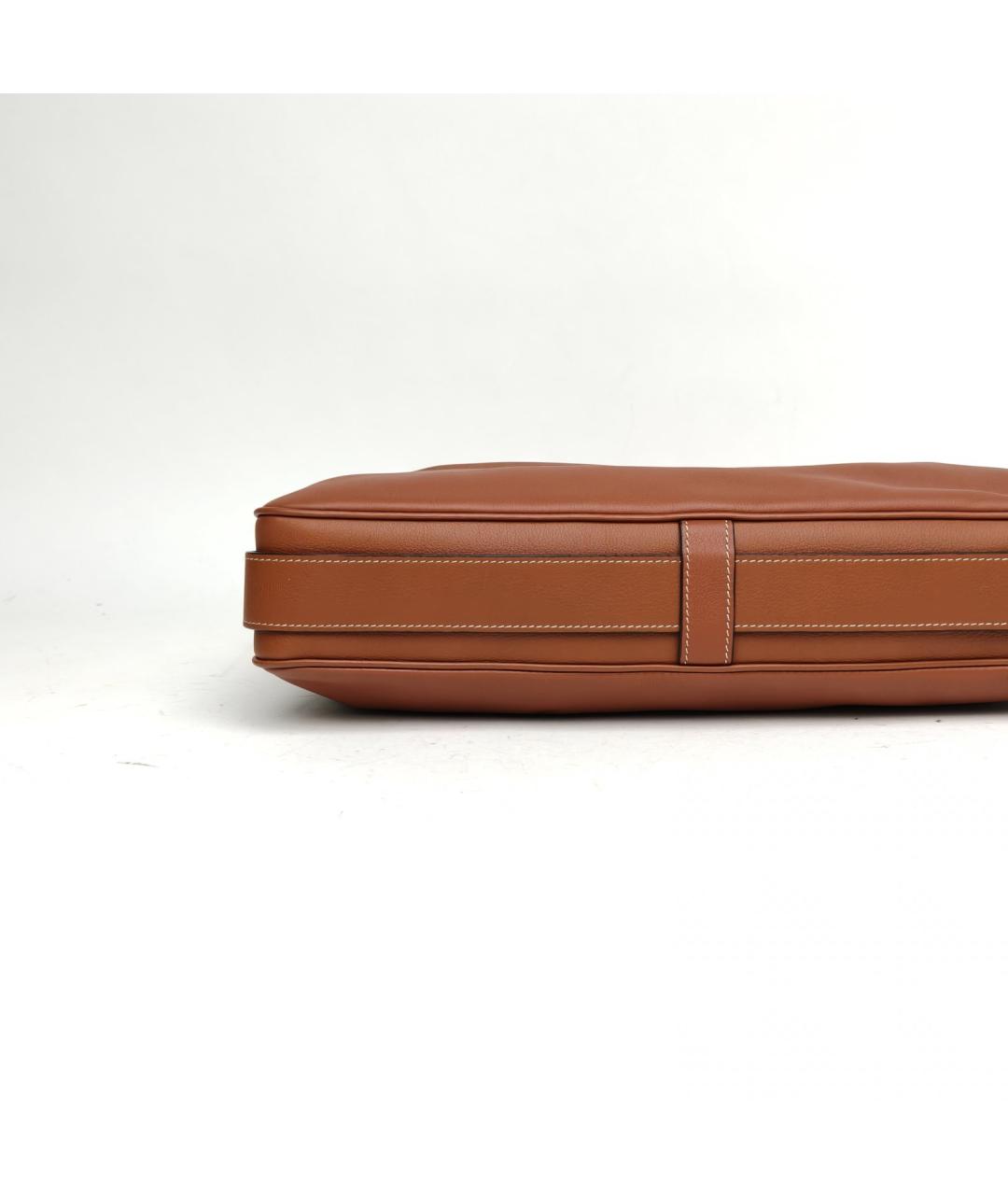 CELINE Коричневая кожаная сумка с короткими ручками, фото 6