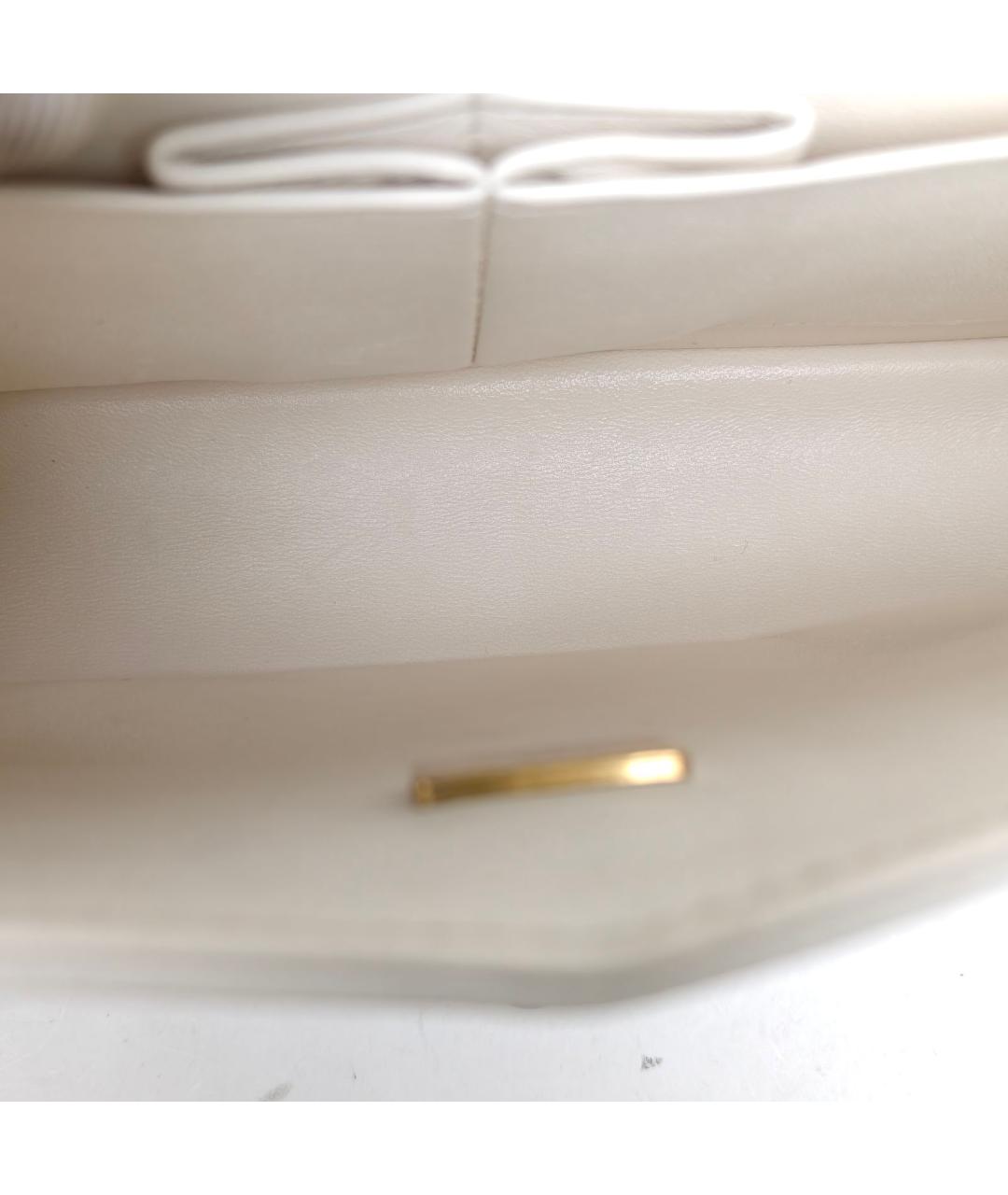 CHANEL Белая кожаная сумка через плечо, фото 8