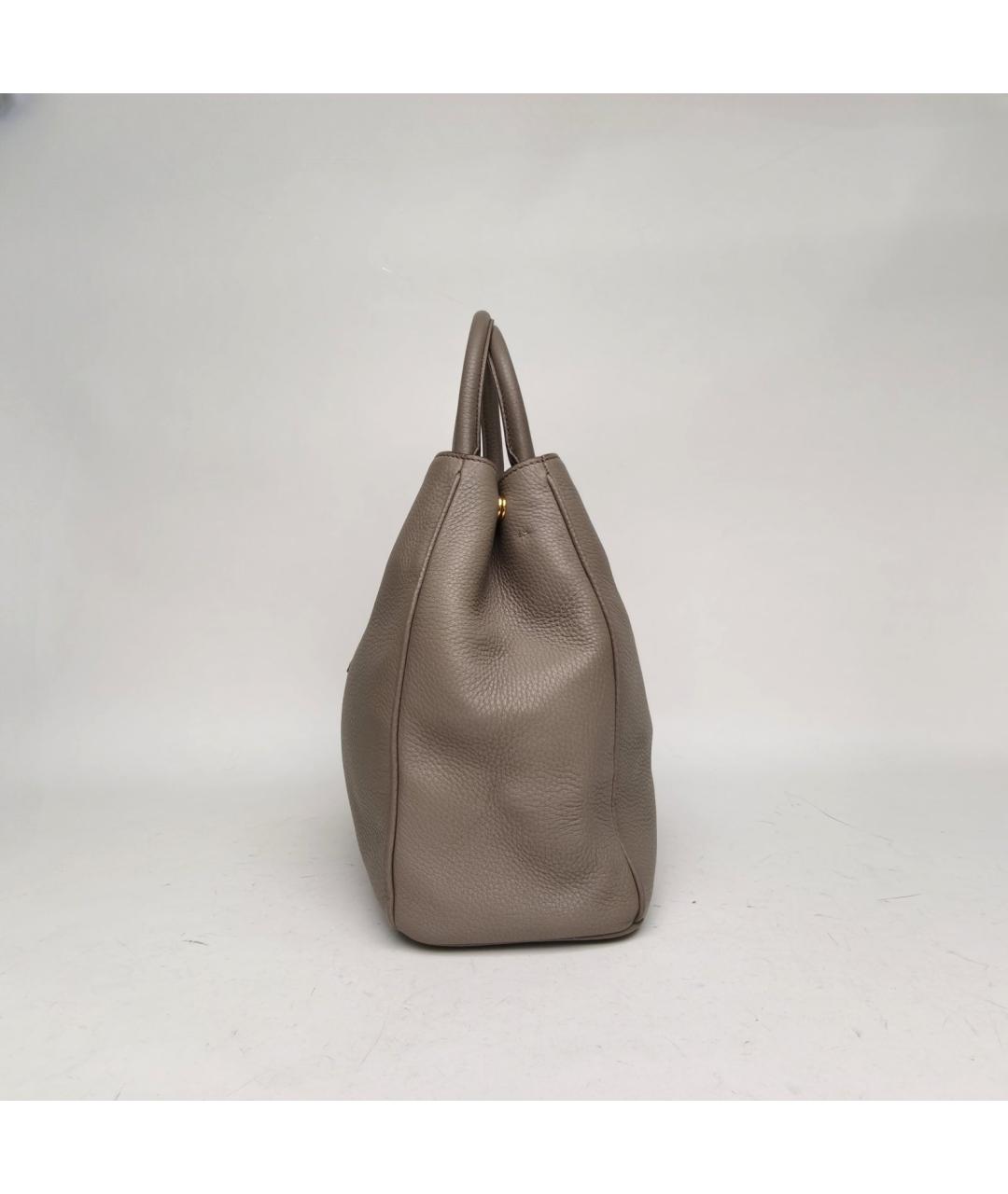 PRADA Серая кожаная сумка через плечо, фото 5