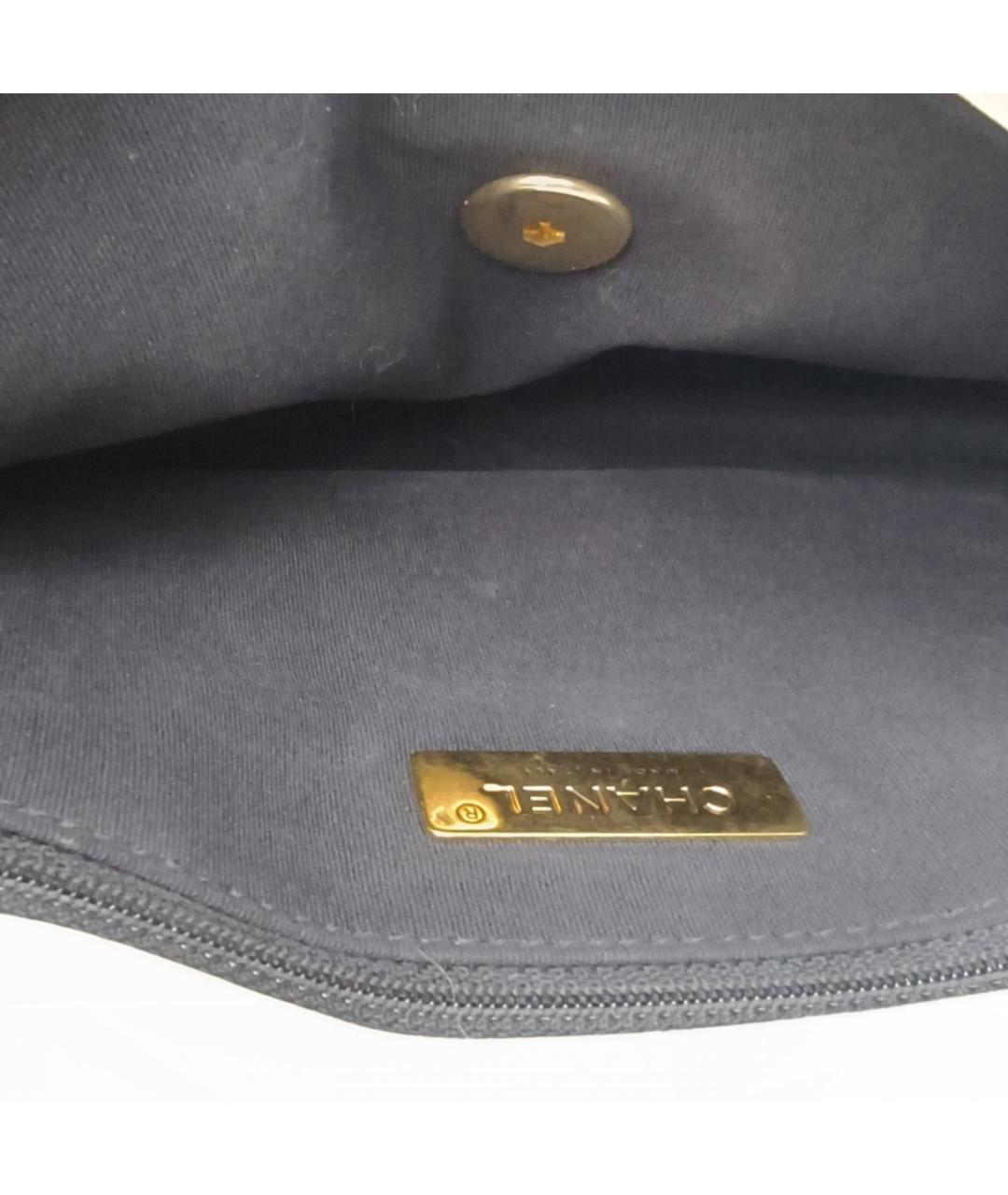 CHANEL Белая кожаная сумка через плечо, фото 8