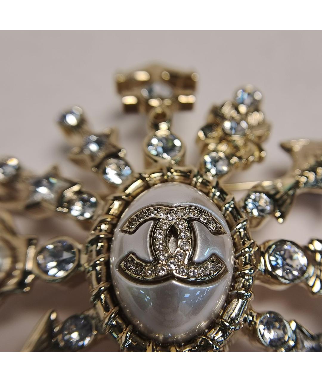 CHANEL Золотая металлическая булавка / брошь, фото 7