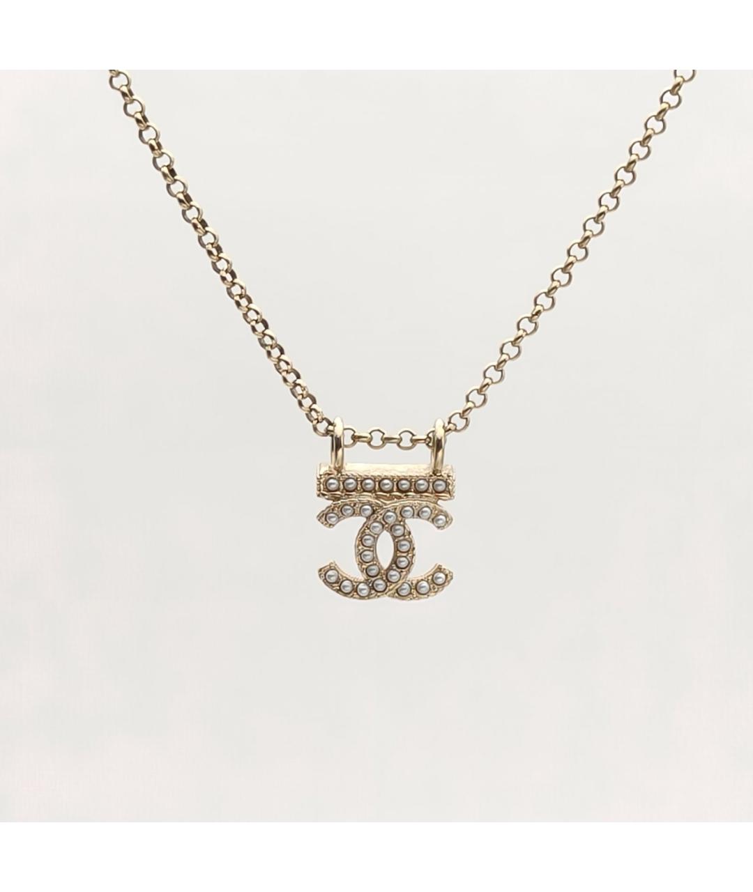 CHANEL Золотая металлическая подвеска, фото 3