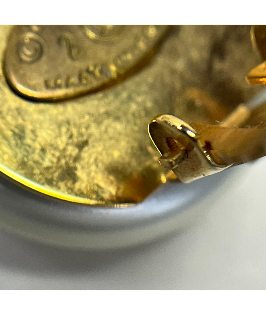 CHANEL Белые металлические клипсы, фото 9