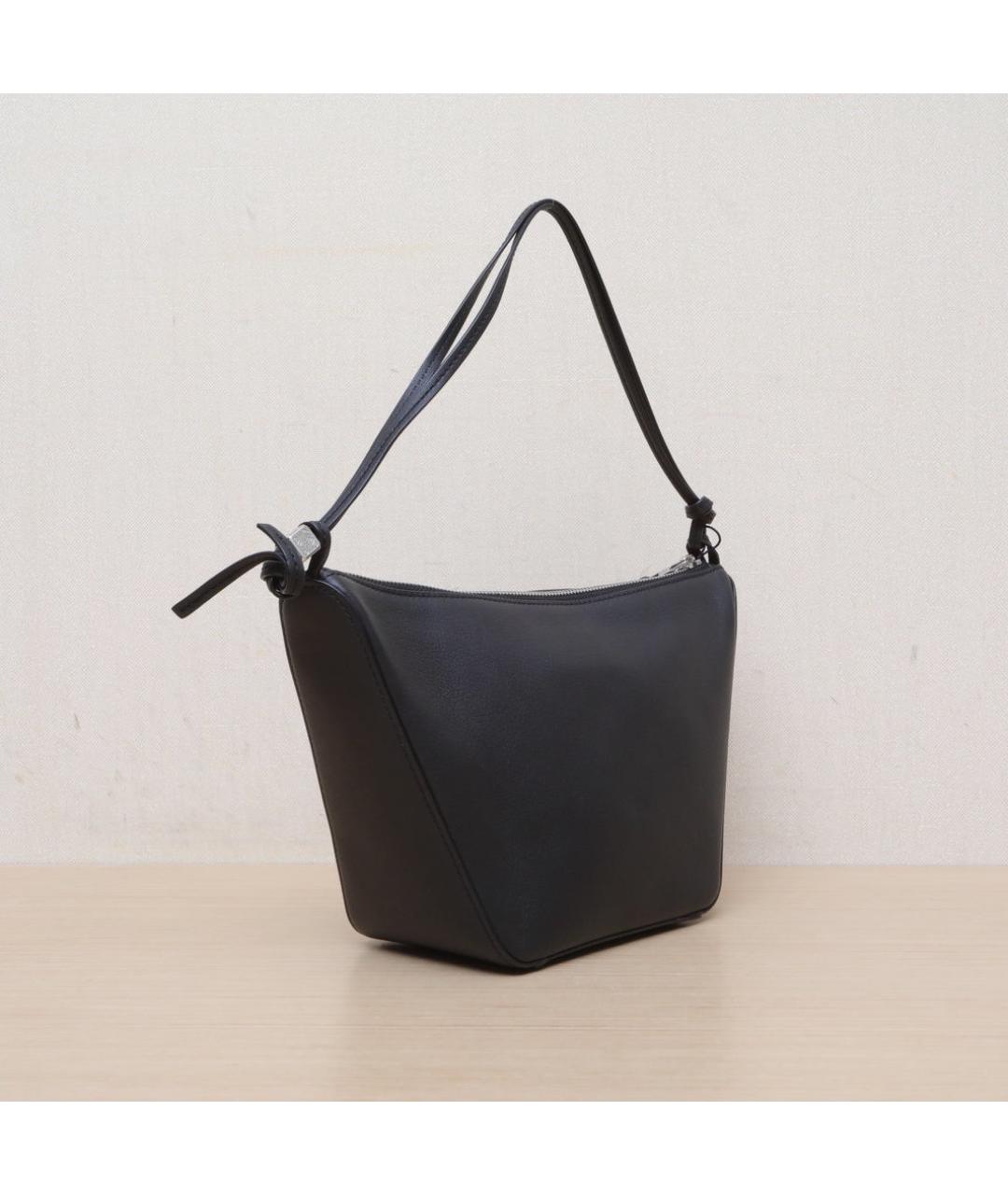 LOEWE Черная кожаная сумка с короткими ручками, фото 6