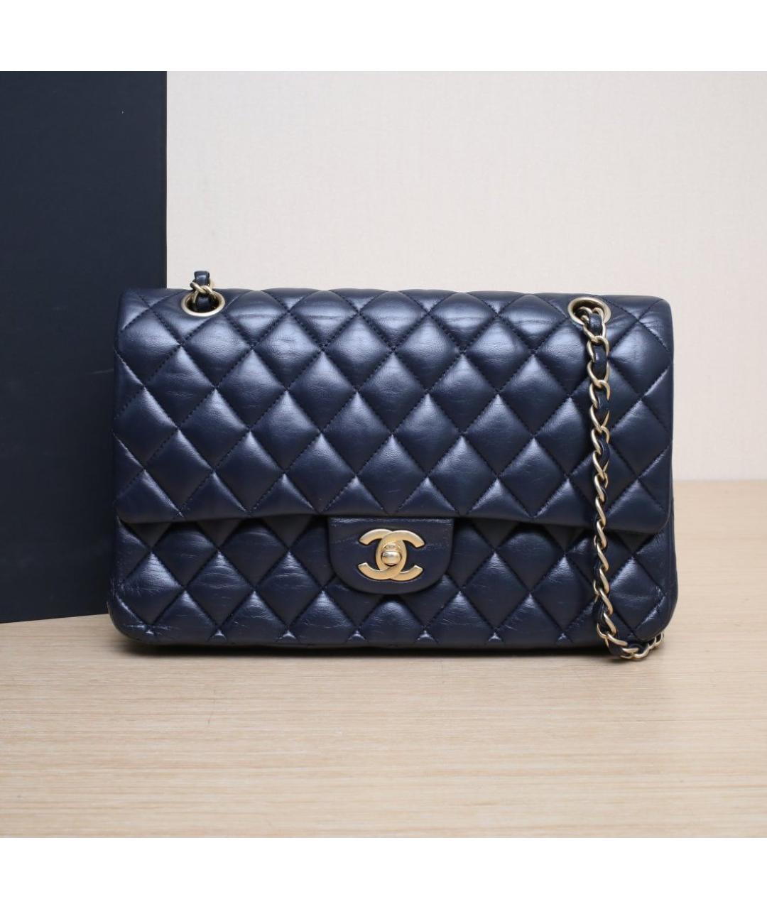 CHANEL Темно-синяя кожаная сумка через плечо, фото 2