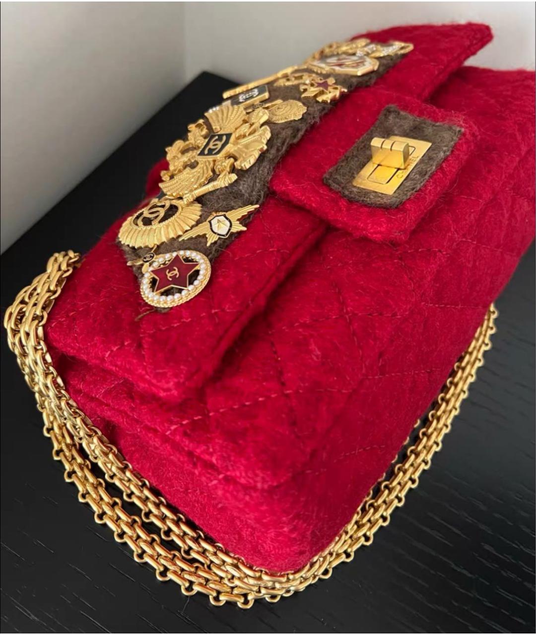 CHANEL Красная тканевая сумка через плечо, фото 2