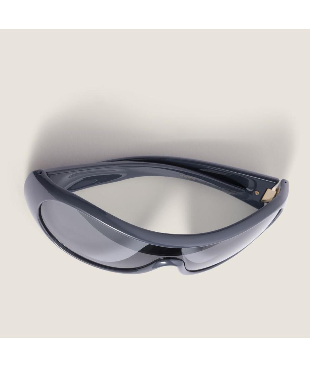 MIU MIU Антрацитовые пластиковые солнцезащитные очки, фото 3
