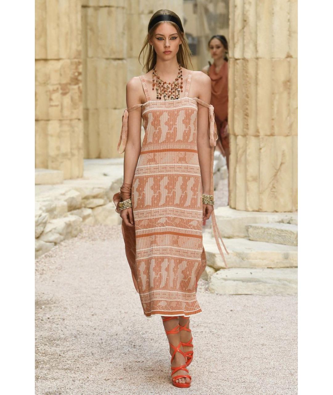 CHANEL Золотое металлическое колье, фото 4