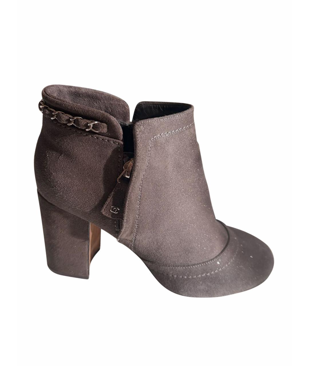 CHANEL Серые замшевые ботильоны, фото 6