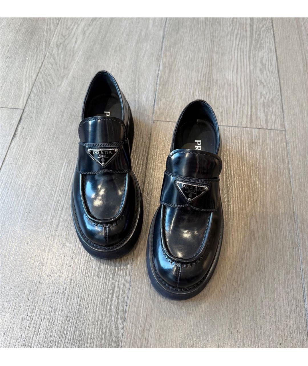 PRADA Черные кожаные лоферы, фото 2