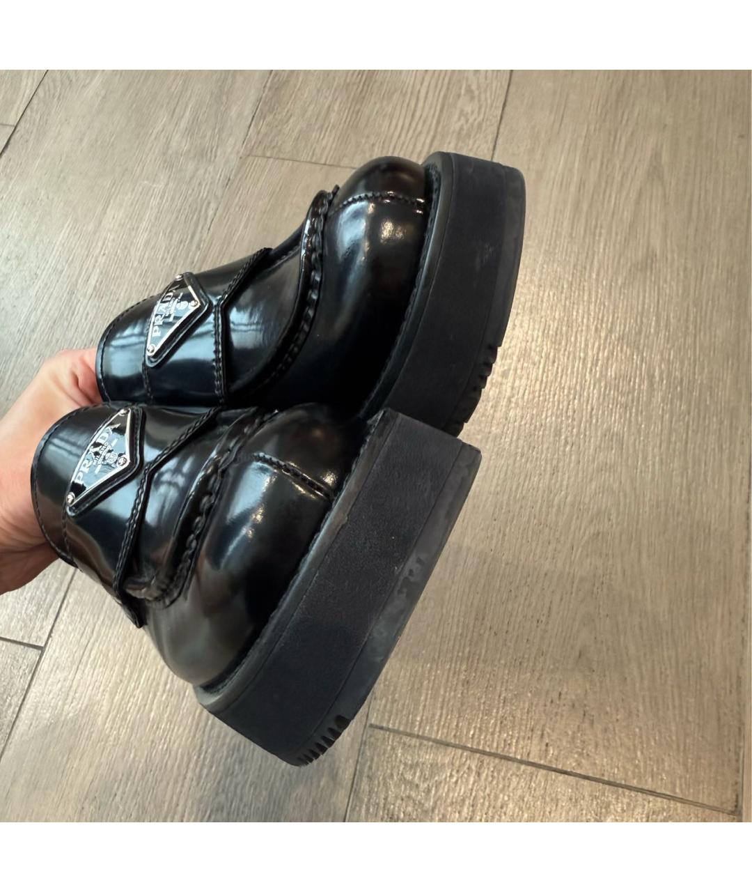 PRADA Черные кожаные лоферы, фото 3