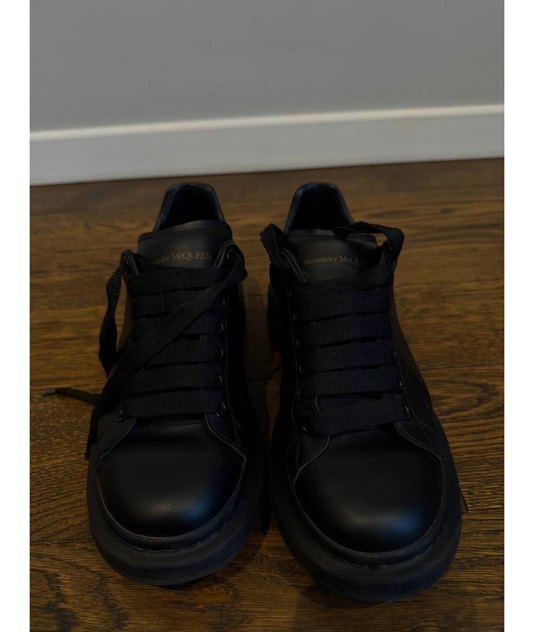 ALEXANDER MCQUEEN Черные кожаные низкие кроссовки / кеды, фото 2