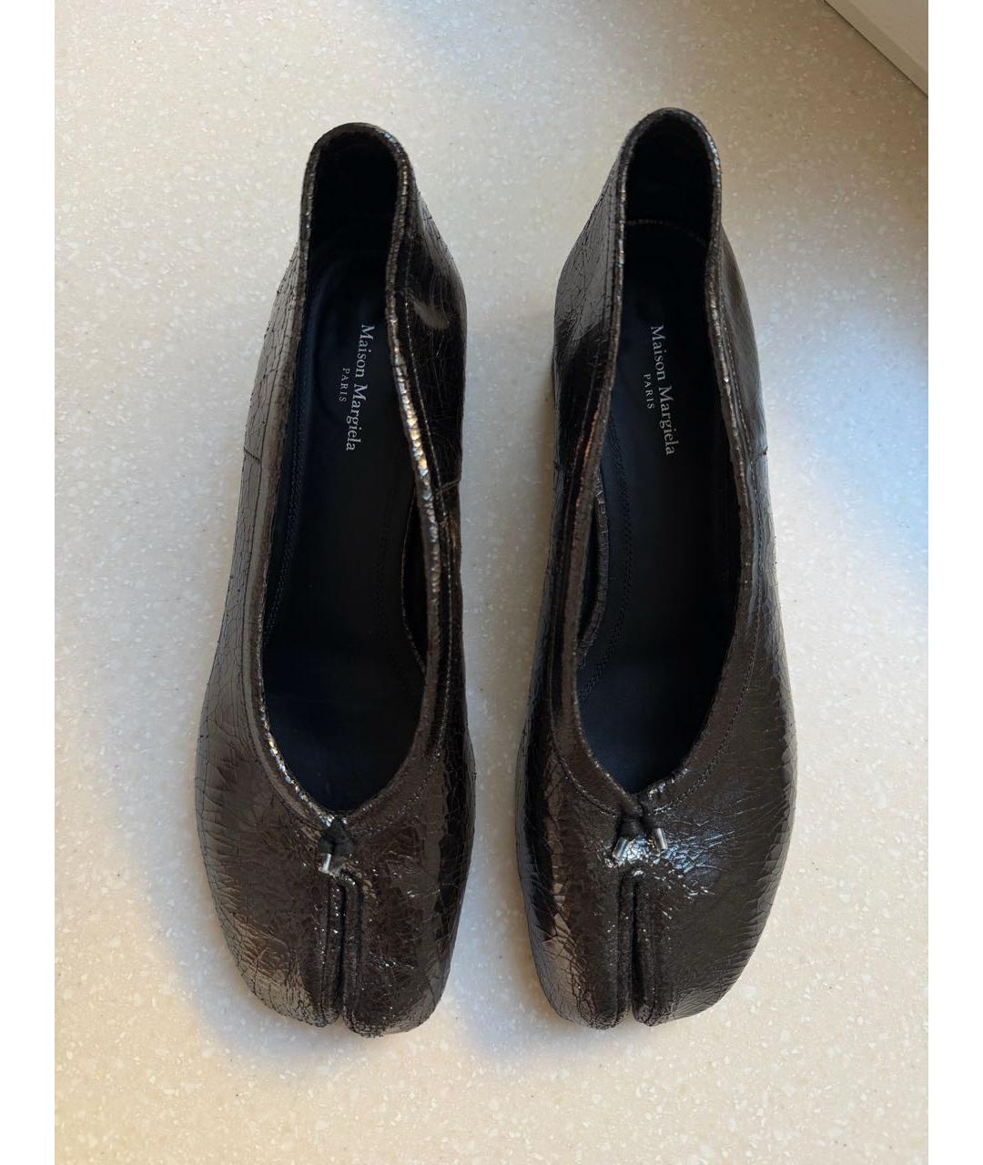 MAISON MARGIELA Антрацитовые кожаные лодочки на низком каблуке, фото 2
