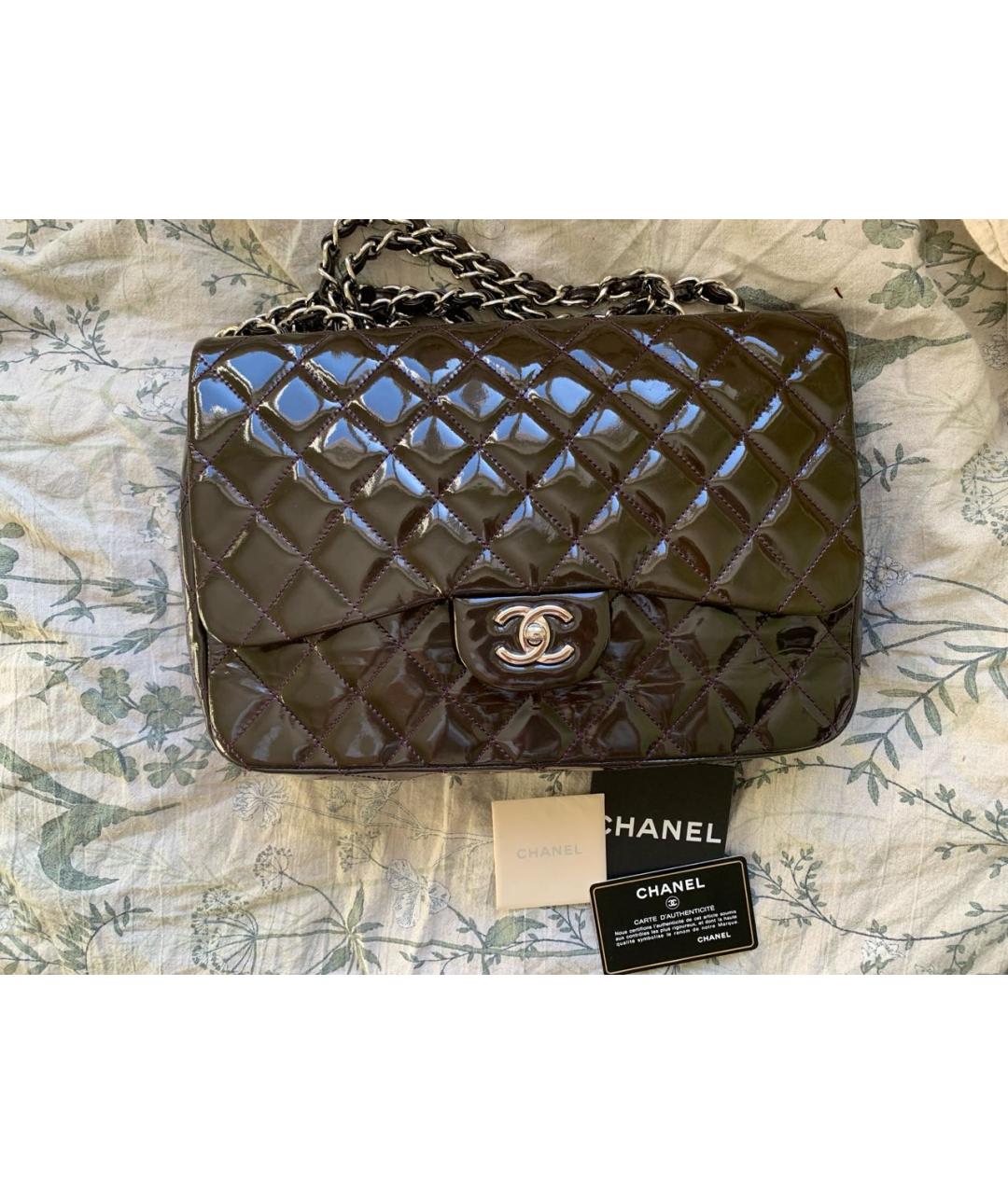 CHANEL Бордовая сумка через плечо из лакированной кожи, фото 9