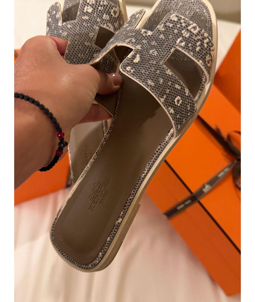 HERMES Антрацитовые шлепанцы из экзотической кожи, фото 6