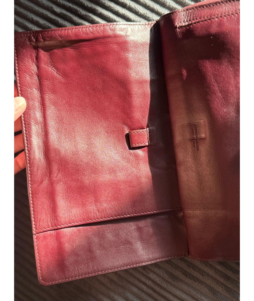 BOTTEGA VENETA Коричневый кожаный кошелек, фото 7