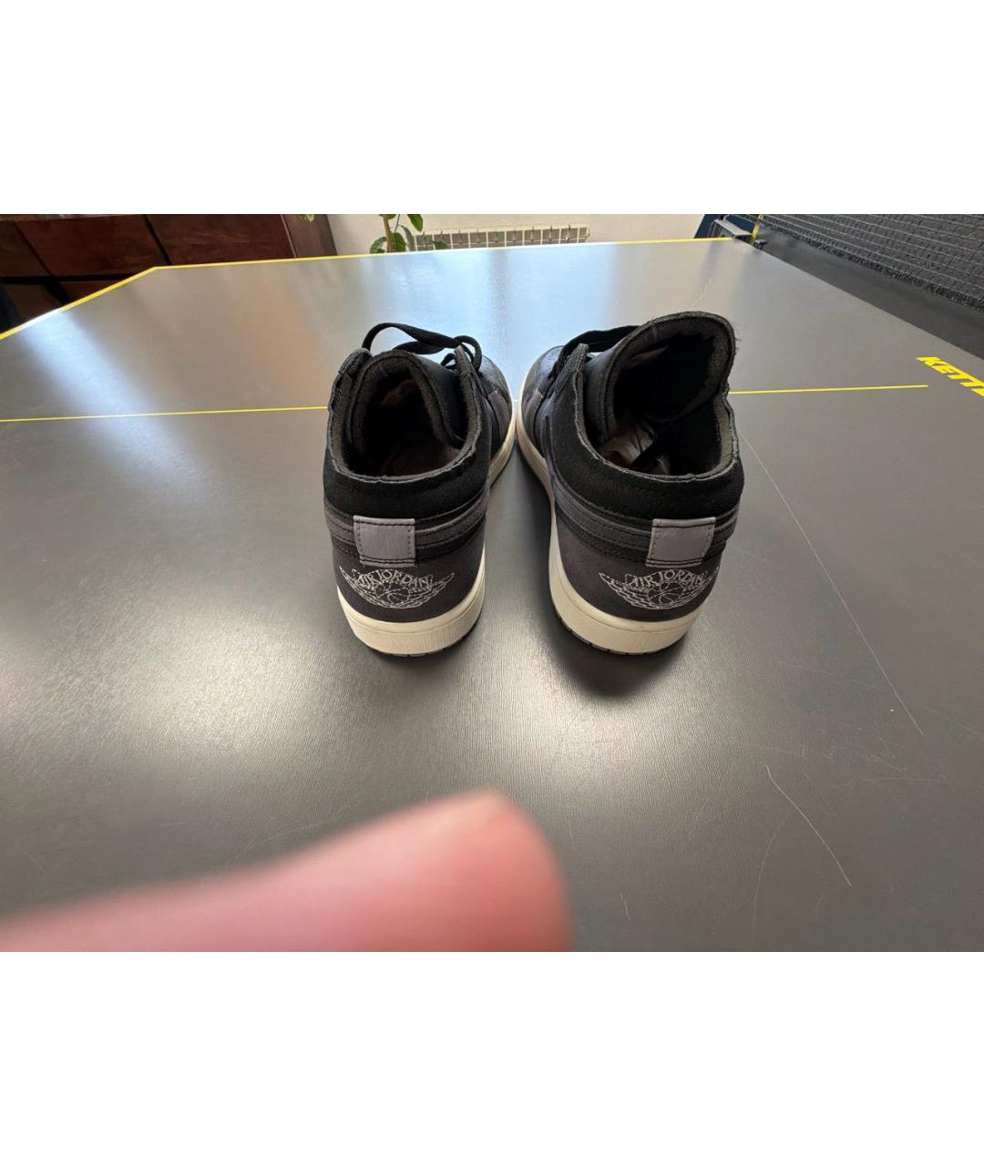 JORDAN Серые замшевые низкие кроссовки / кеды, фото 4