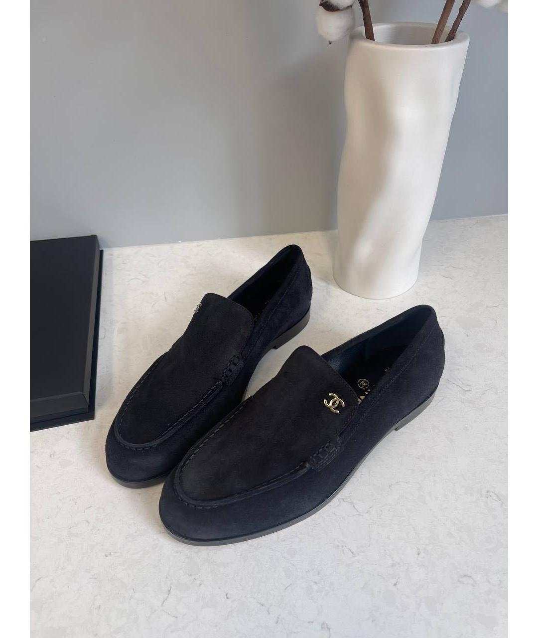 CHANEL Черные замшевые лоферы, фото 3