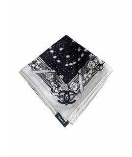 CHANEL Платок