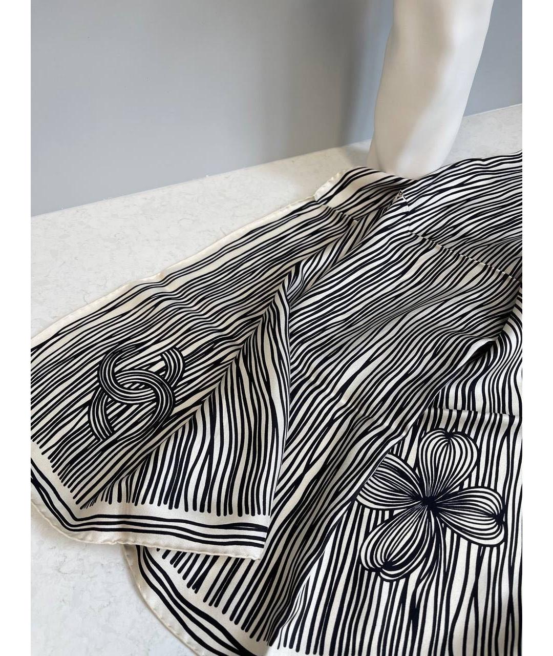 CHANEL Бежевый шелковый платок, фото 2