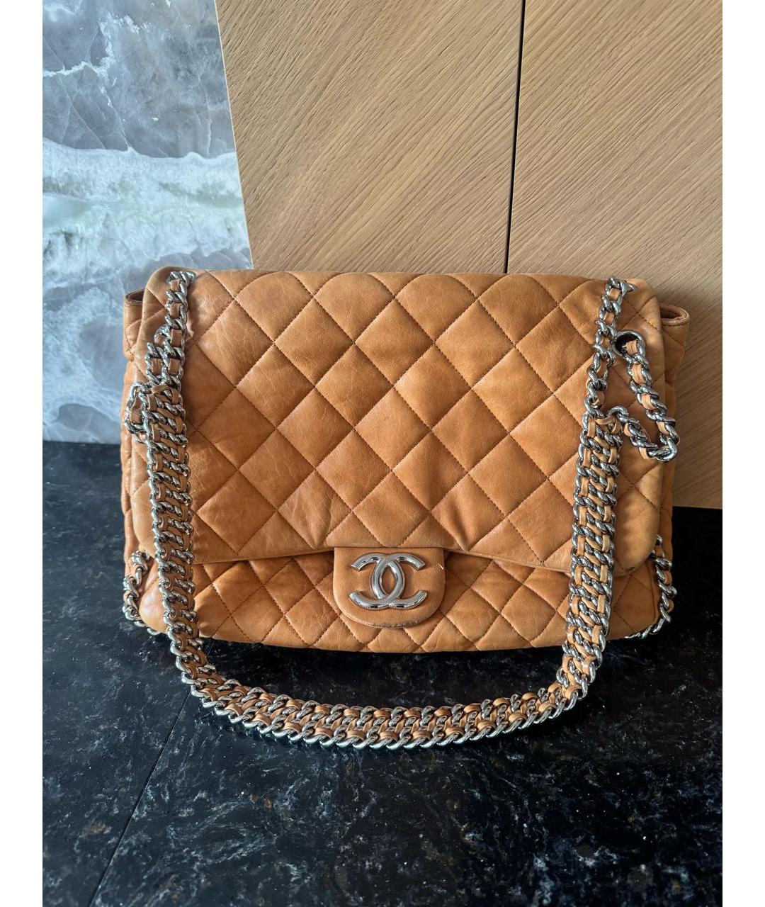 CHANEL Оранжевая кожаная сумка с короткими ручками, фото 9