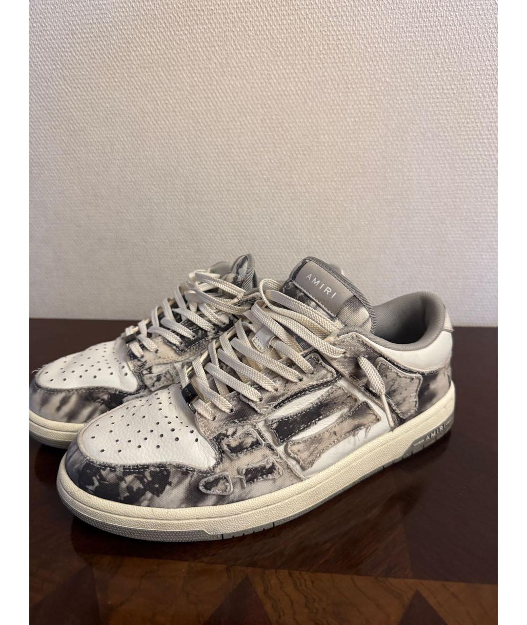 AMIRI Белые кожаные низкие кроссовки / кеды, фото 5