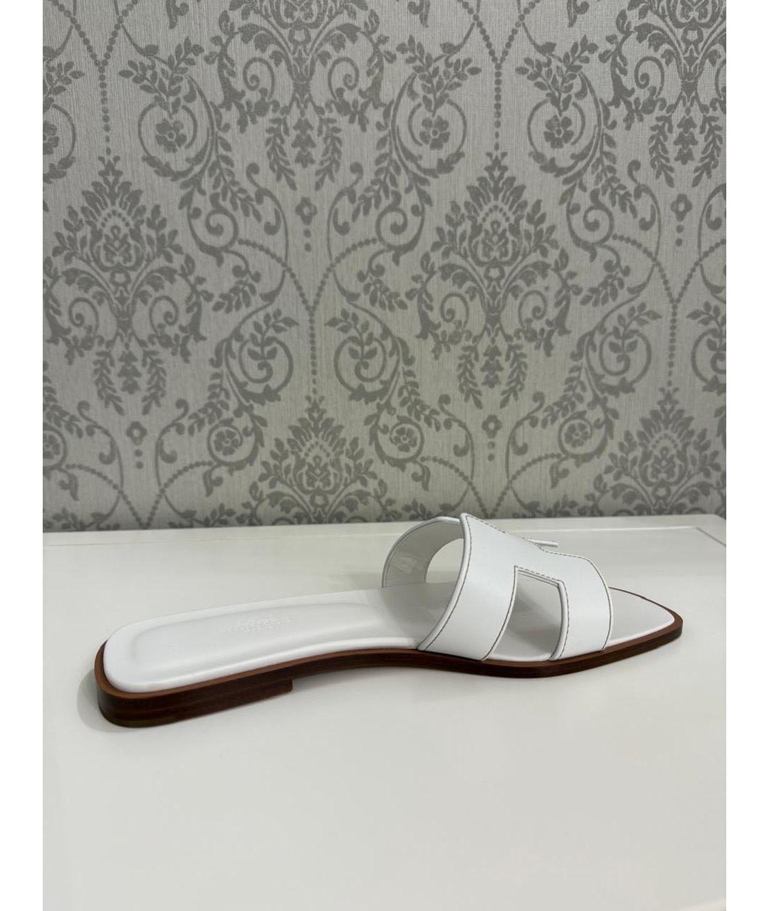 HERMES Белые кожаные сандалии, фото 3