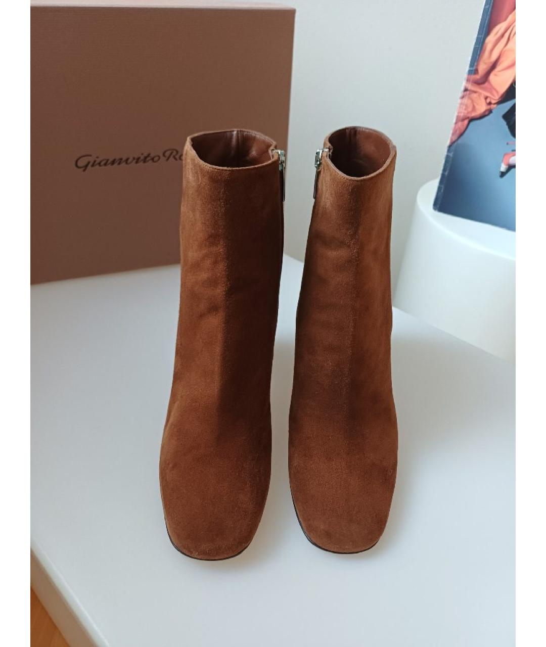 GIANVITO ROSSI Коричневые замшевые ботильоны, фото 7