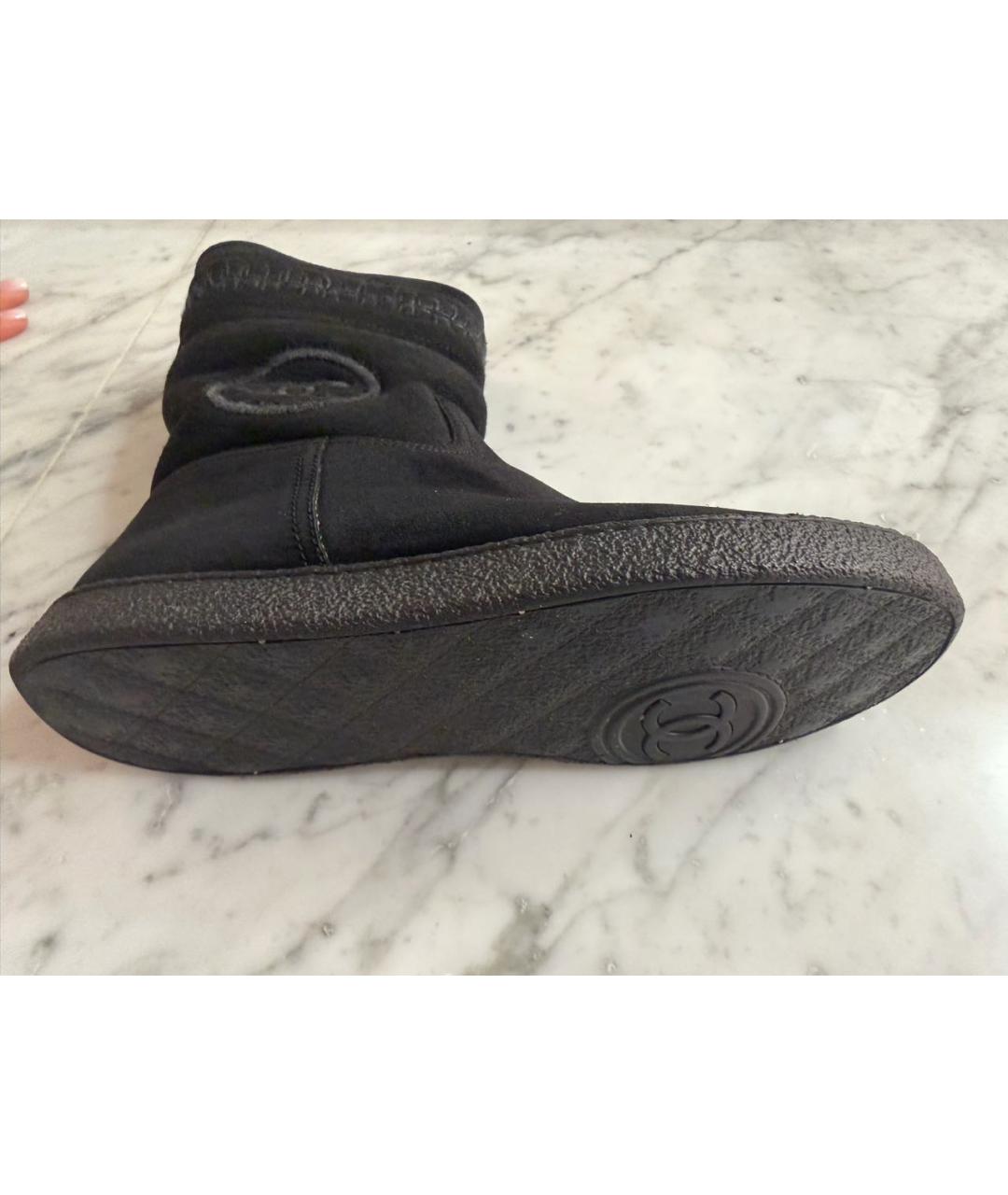 CHANEL Черные нубуковые полусапоги, фото 3