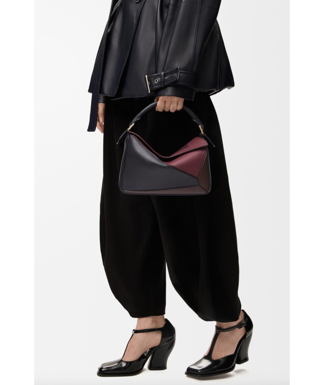 LOEWE Бордовая кожаная сумка с короткими ручками, фото 3