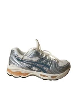 ASICS Кроссовки