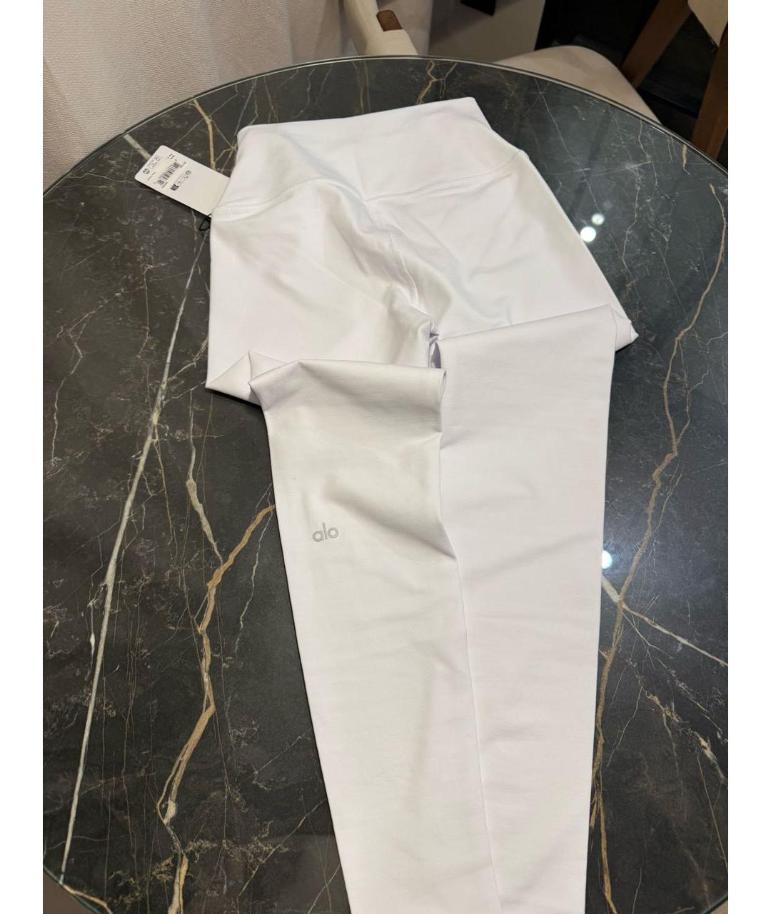 ALO YOGA Белые спортивные брюки и шорты, фото 2