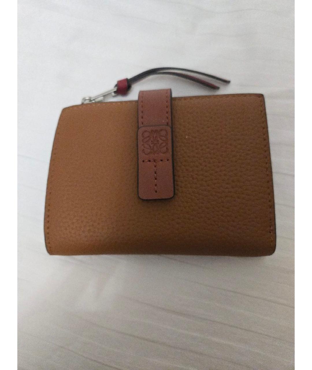 LOEWE Коричневый кожаный кошелек, фото 5