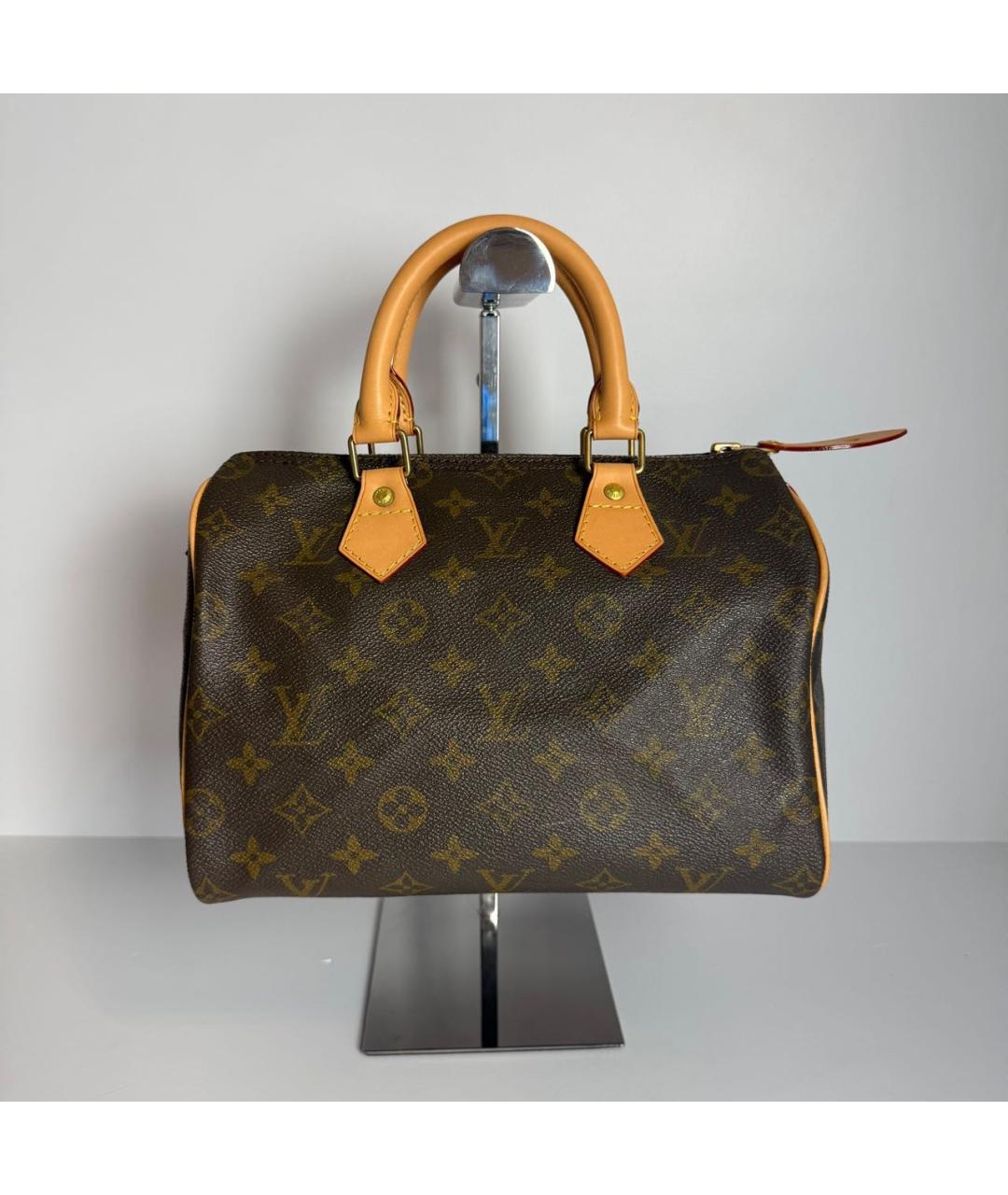 LOUIS VUITTON Коричневая кожаная сумка с короткими ручками, фото 9