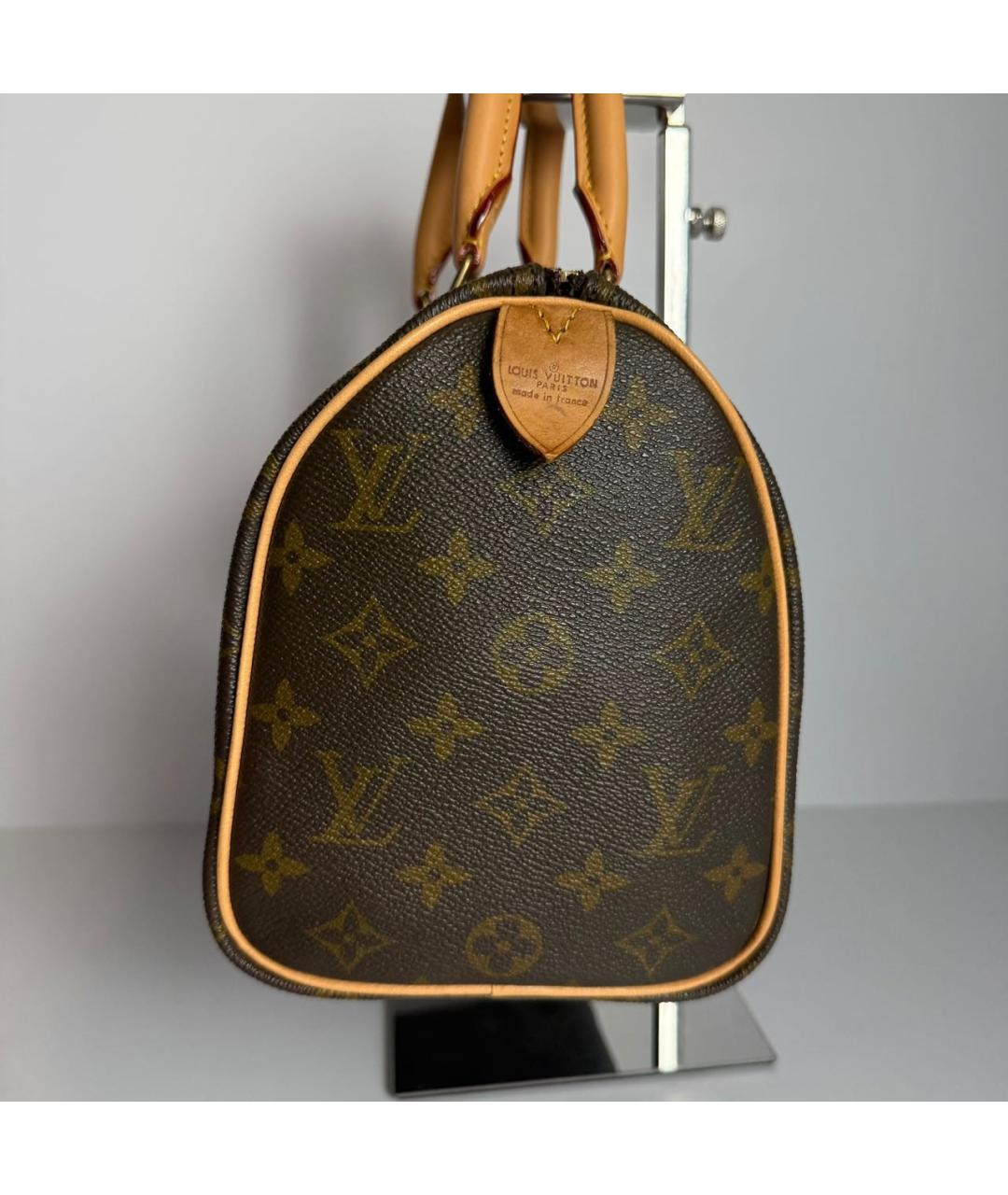 LOUIS VUITTON Коричневая кожаная сумка с короткими ручками, фото 3
