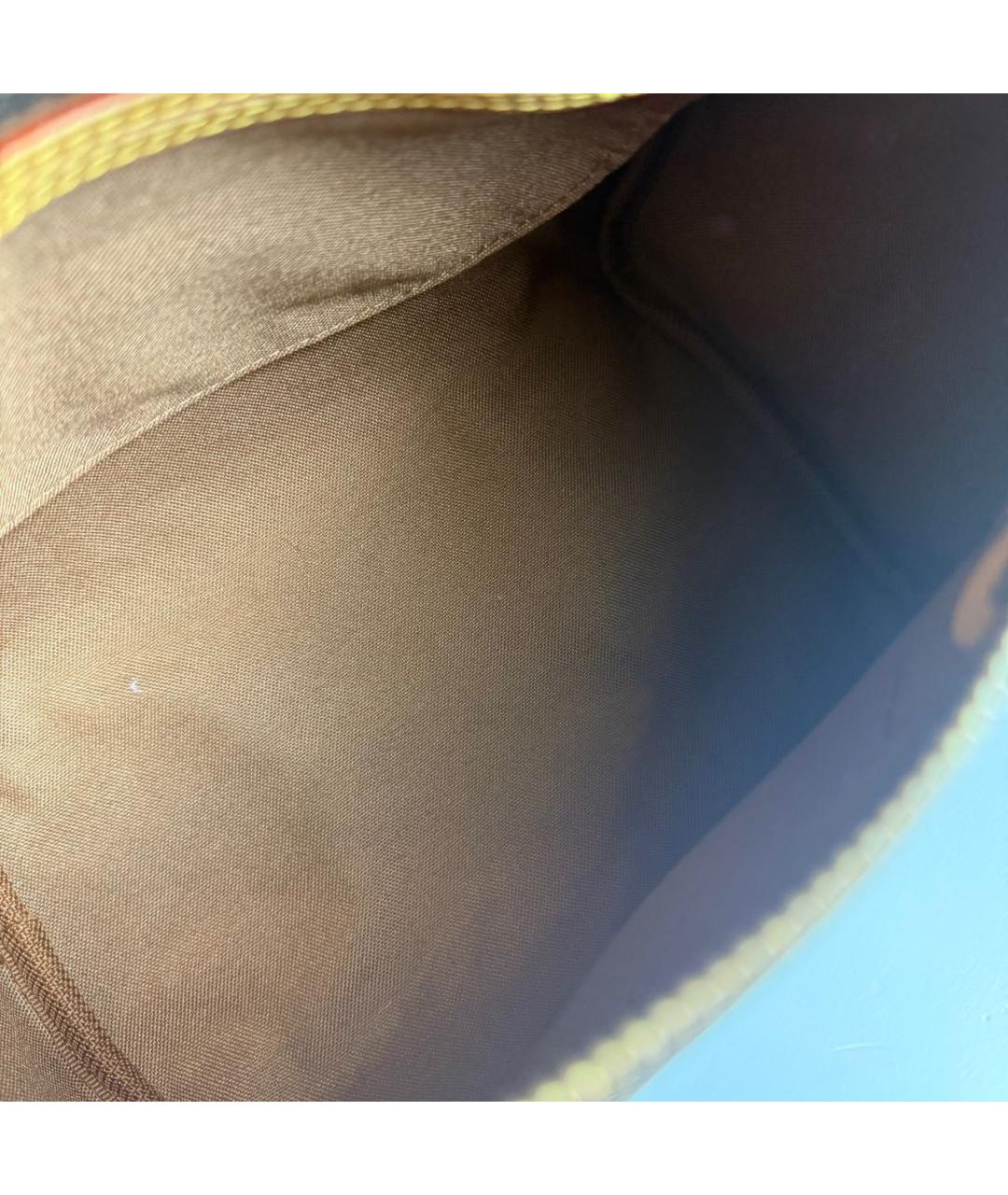 LOUIS VUITTON Коричневая кожаная сумка с короткими ручками, фото 6