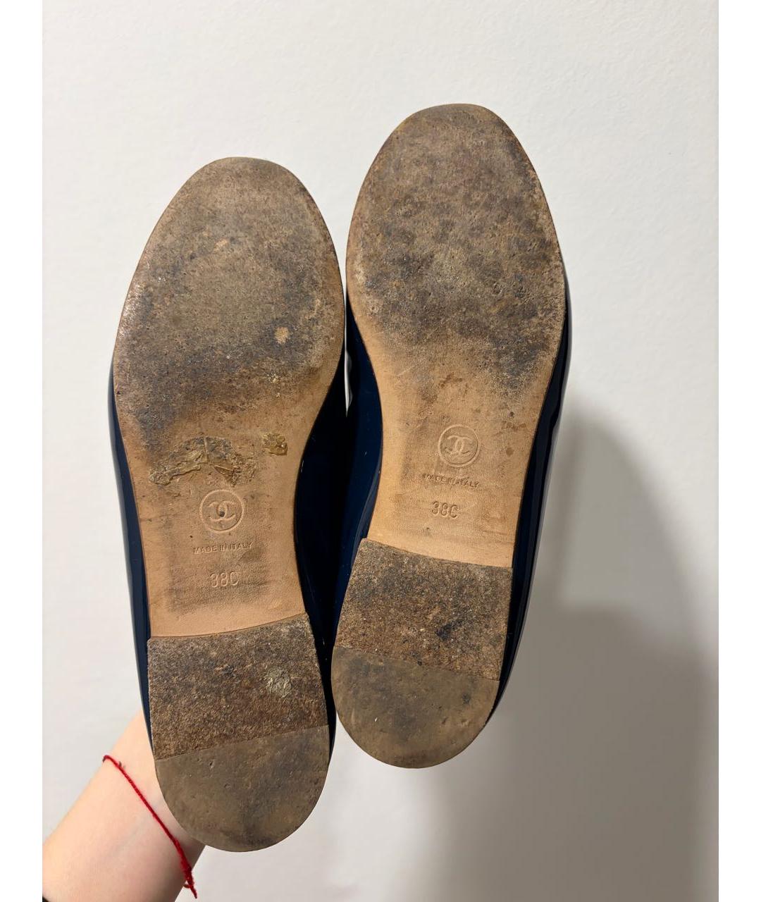 CHANEL Синие балетки из лакированной кожи, фото 2