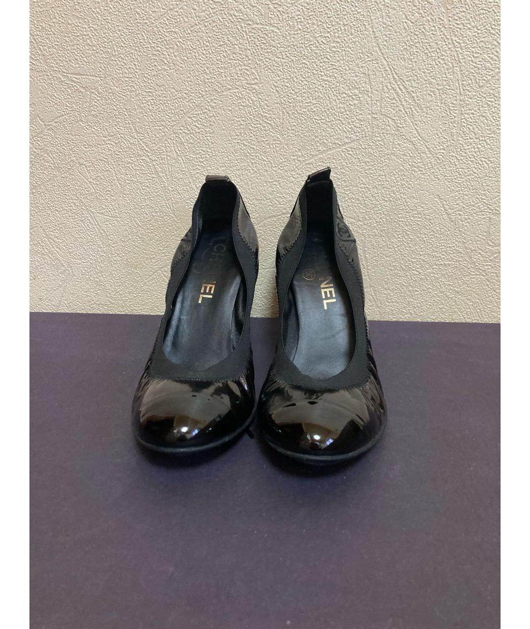 CHANEL Черные кожаные туфли, фото 2
