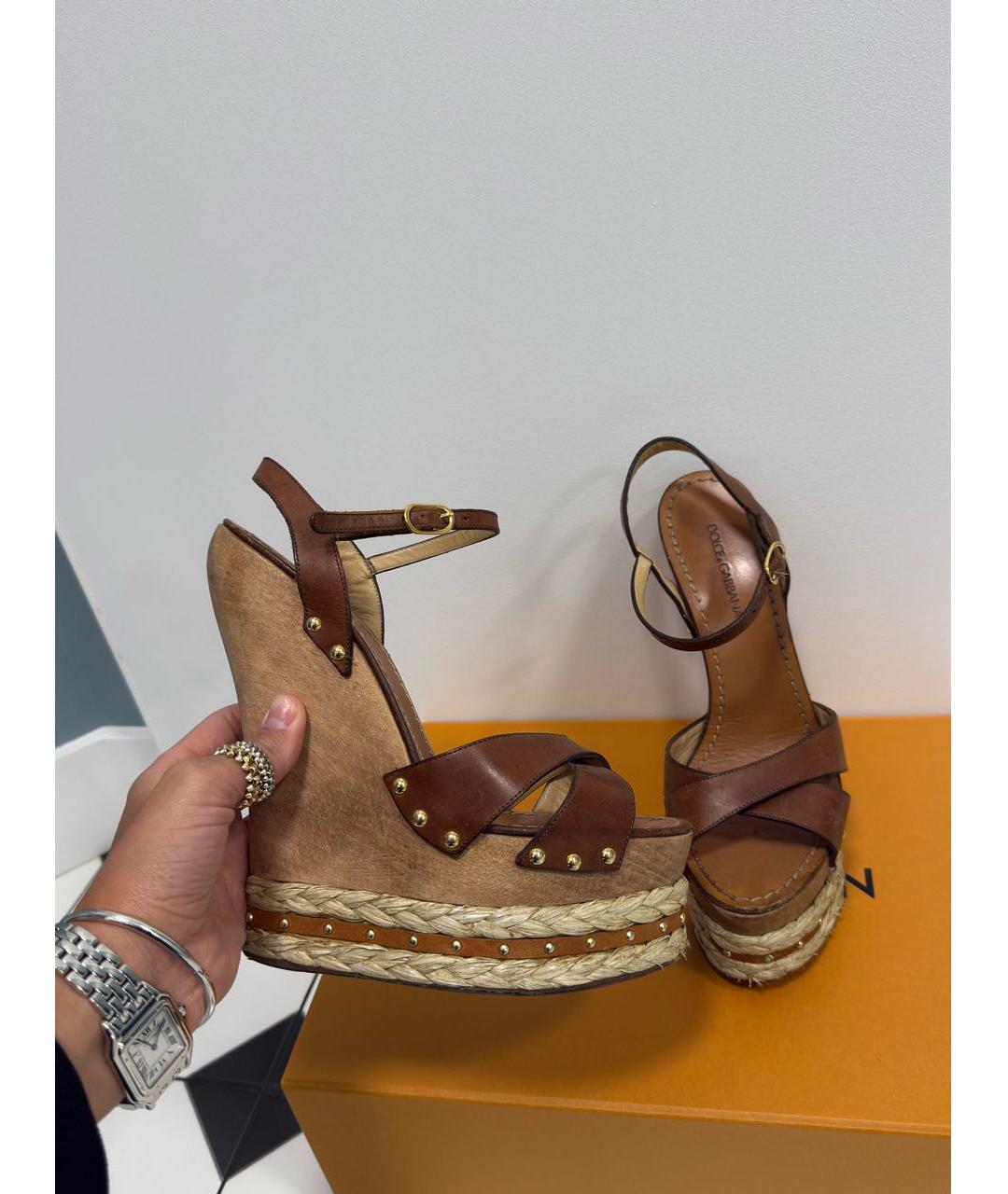 DOLCE&GABBANA Коричневые кожаные босоножки, фото 2