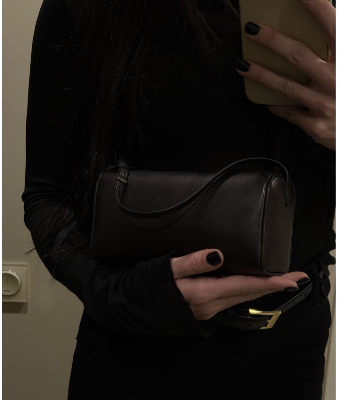 THE ROW Коричневая кожаная сумка с короткими ручками, фото 5