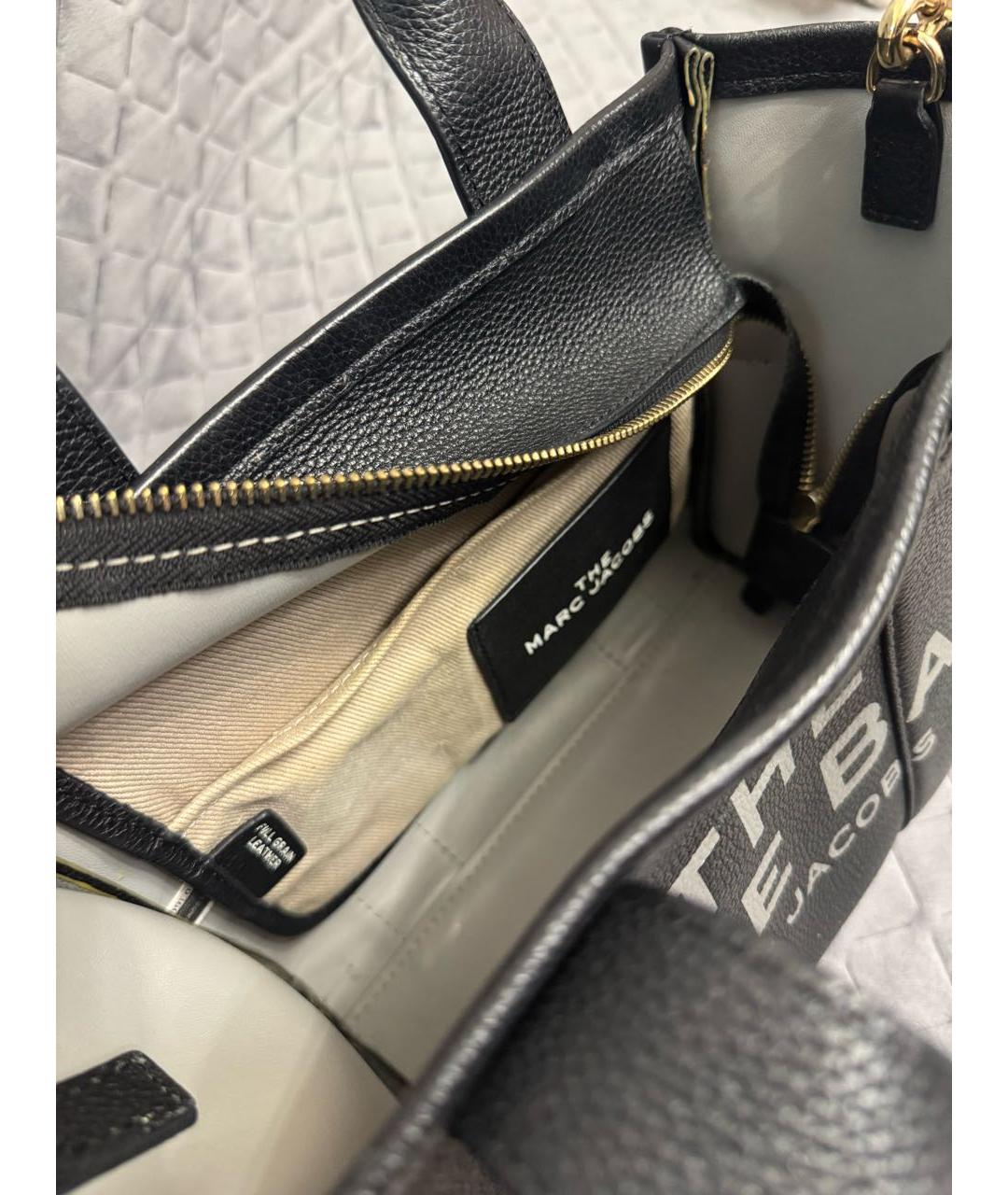 MARC JACOBS Черная кожаная сумка тоут, фото 4