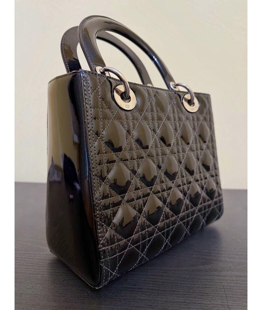 CHRISTIAN DIOR Черная сумка с короткими ручками из лакированной кожи, фото 6
