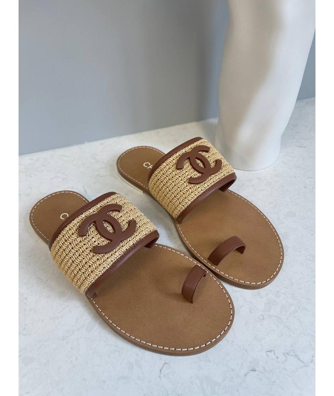 CHANEL Бежевые кожаные сандалии, фото 3