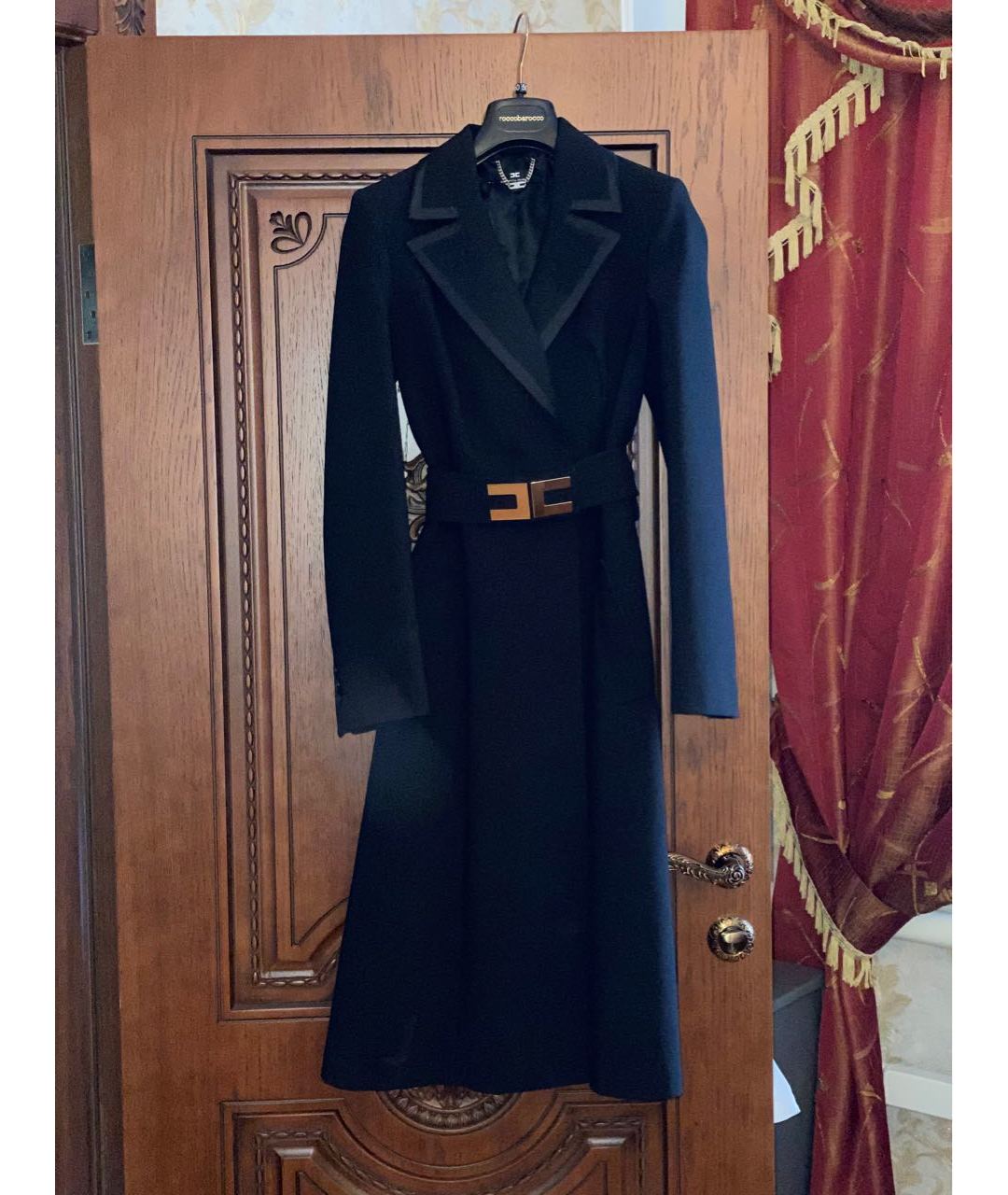 ELISABETTA FRANCHI Черное полиэстеровое пальто, фото 6
