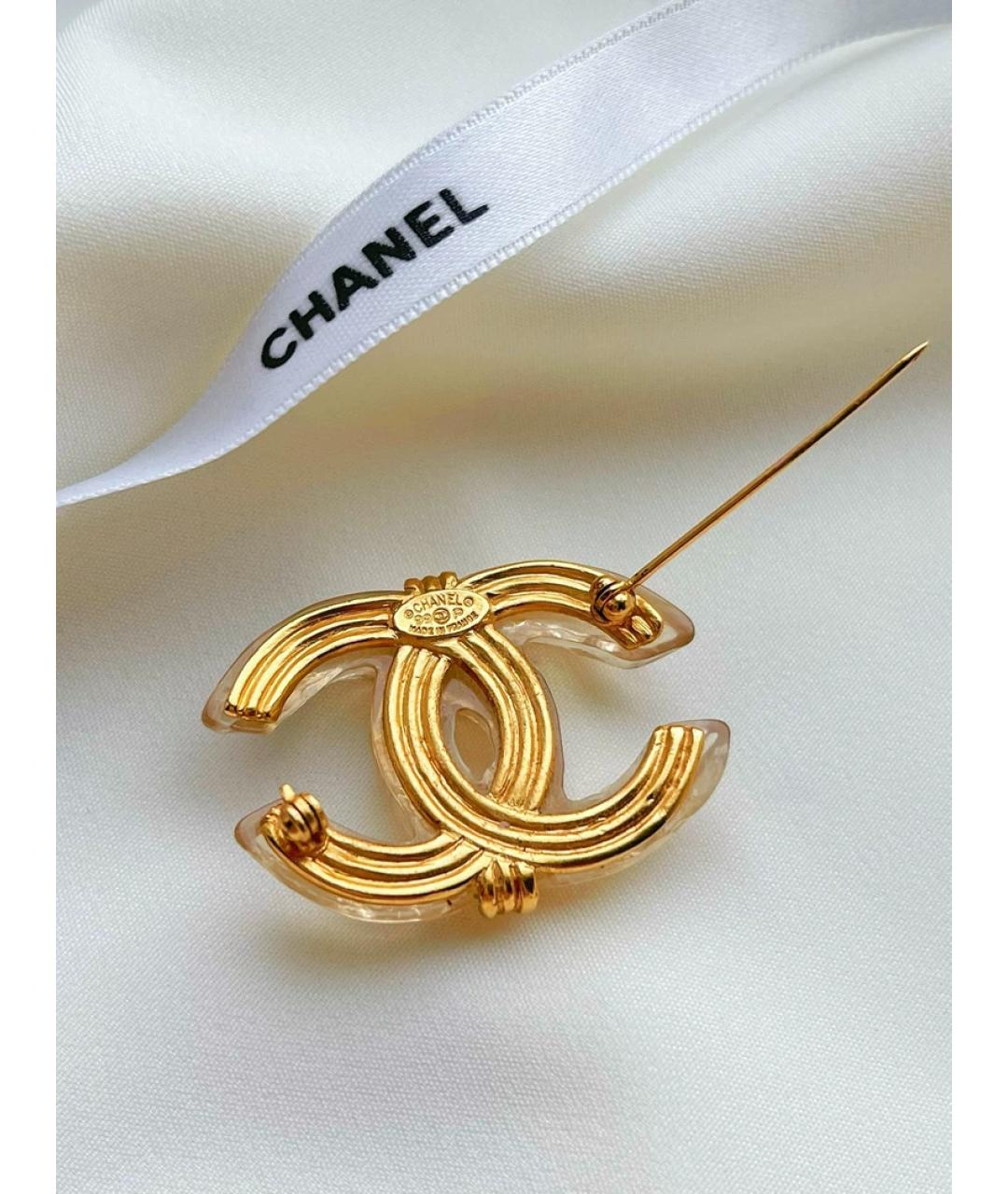 CHANEL Пластиковая булавка / брошь, фото 3