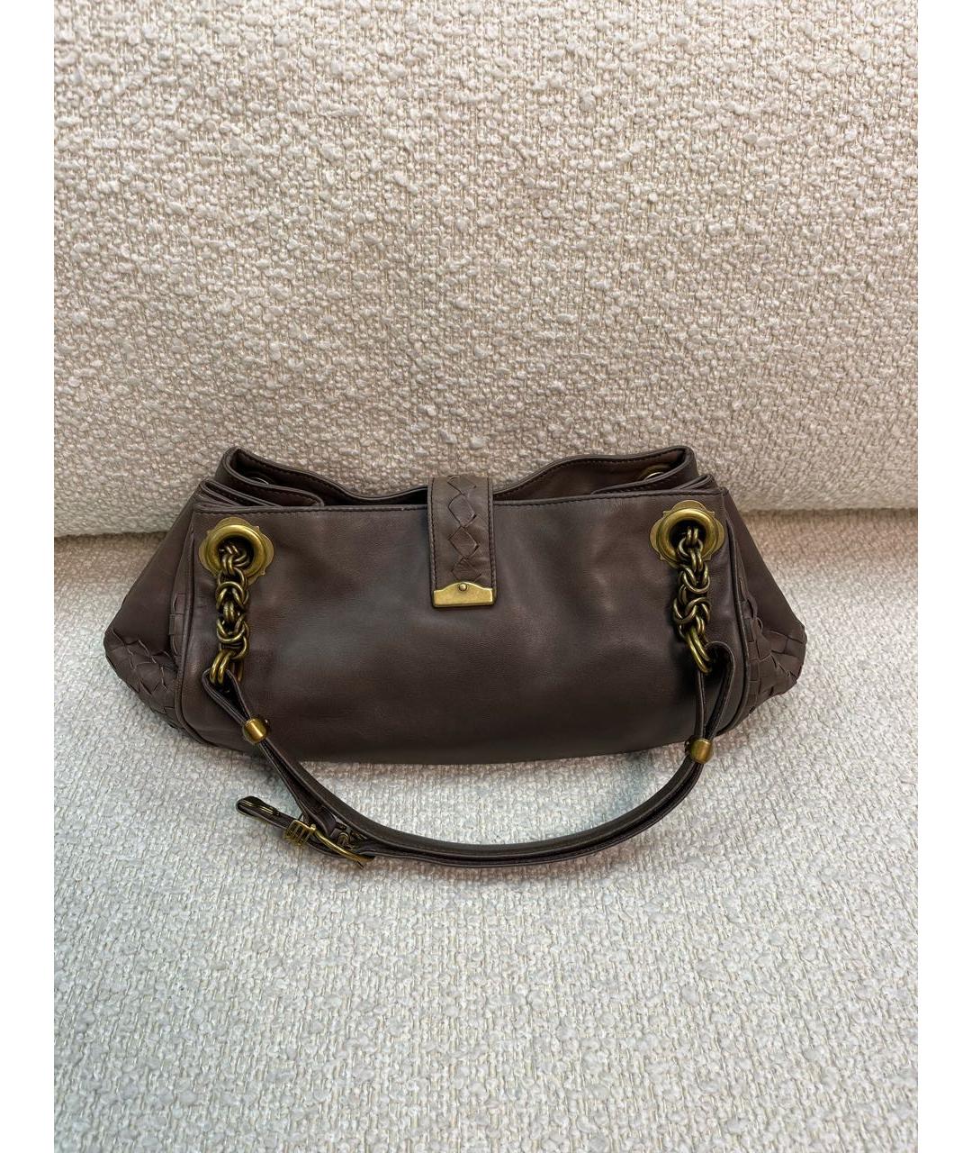 BOTTEGA VENETA Коричневая кожаная сумка с короткими ручками, фото 3